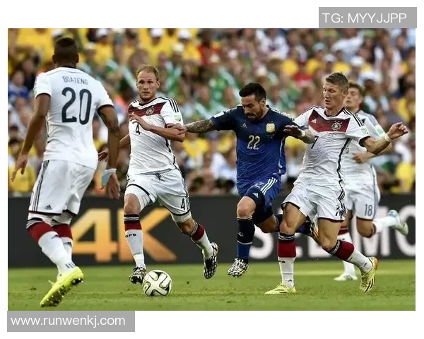 杭州足球队逆袭之路精英赛特别报道展现团队拼搏精神与辉煌成就